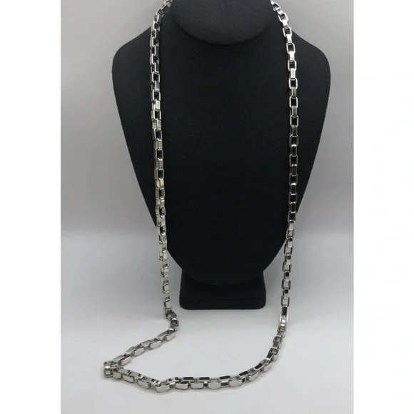 Vintage Long Box Link Necklace Large Links Silver Tone 36” - Picture 3 of 6